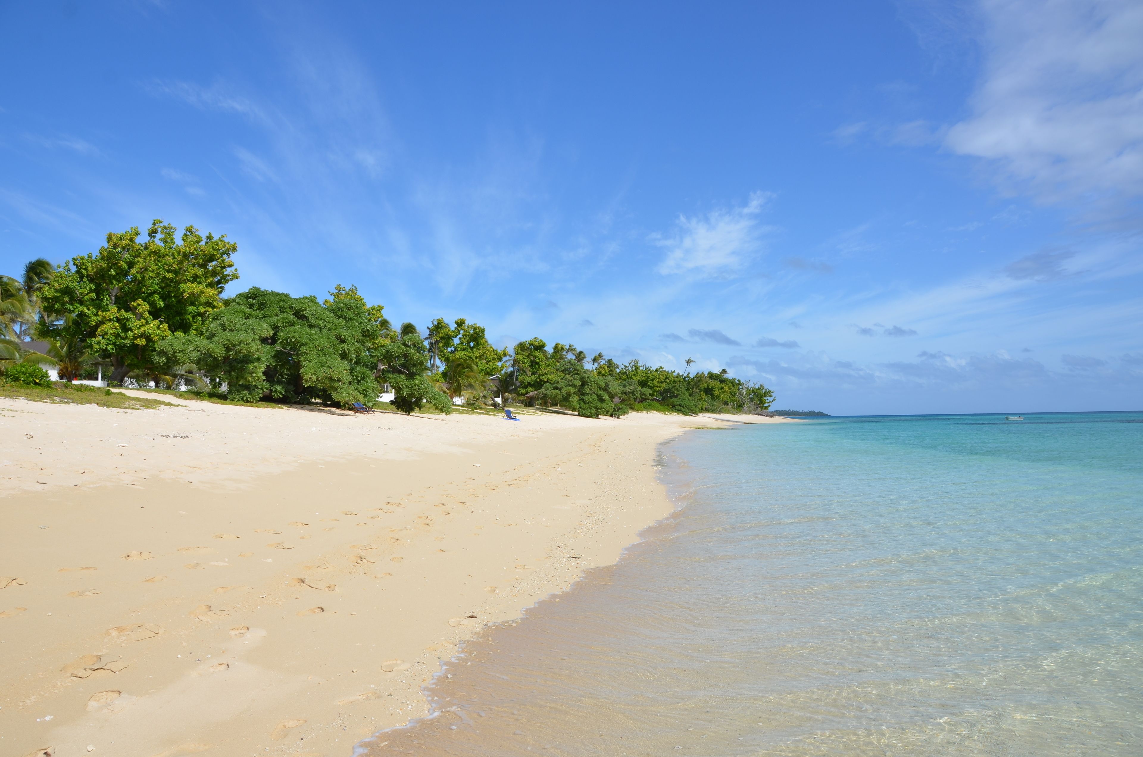 private beach, free beach cabanas, sun-loungers, beach towels