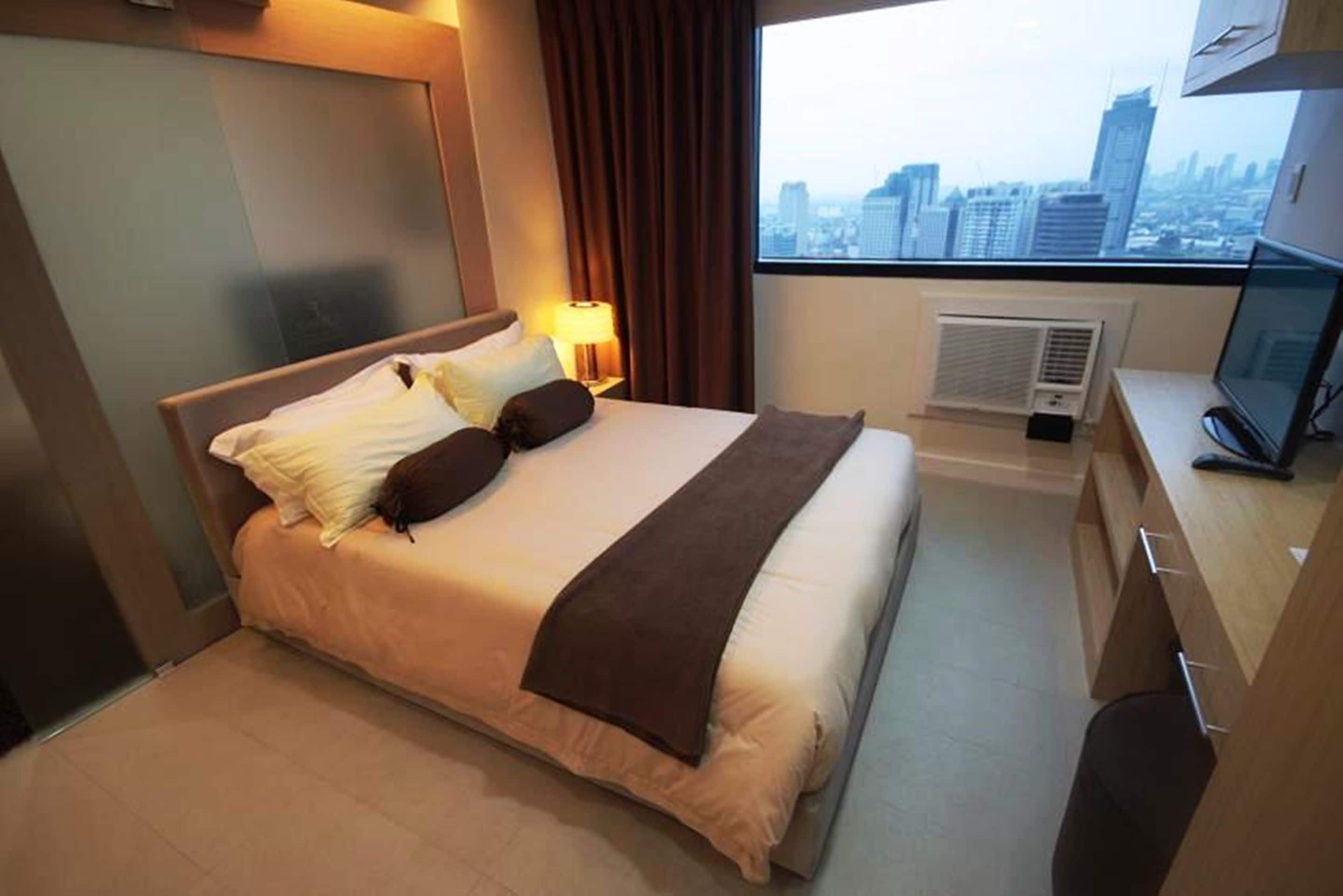 In-room safe, desk, blackout drapes, iron/ironing board