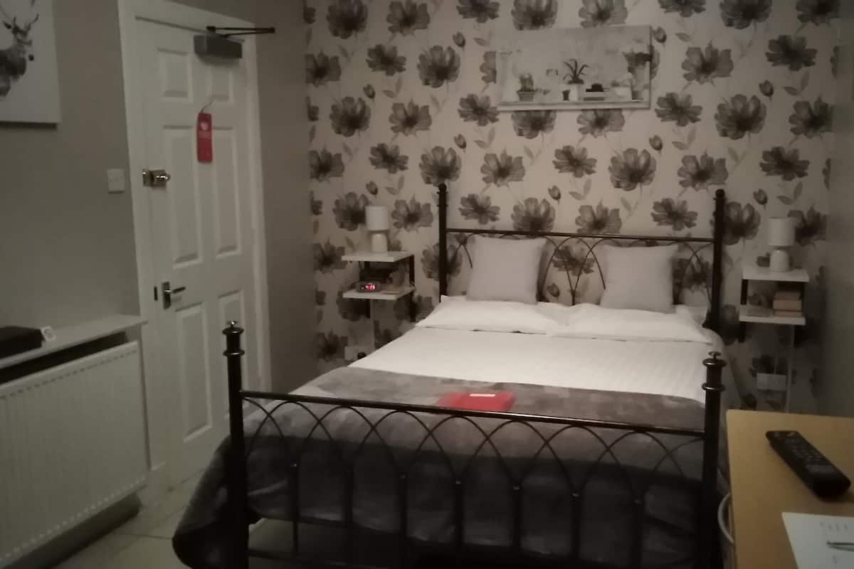 Doppelzimmer (Pet 2)