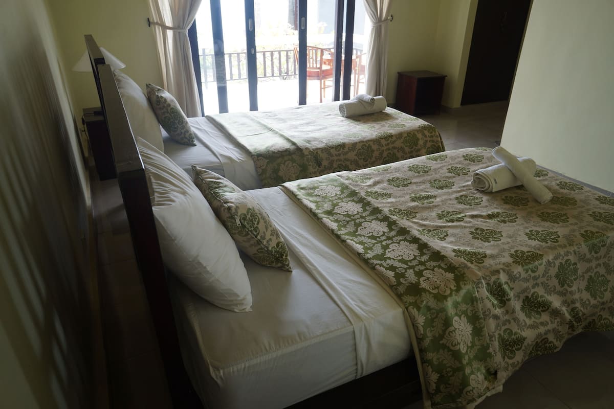 Deluxe Room, Garden View