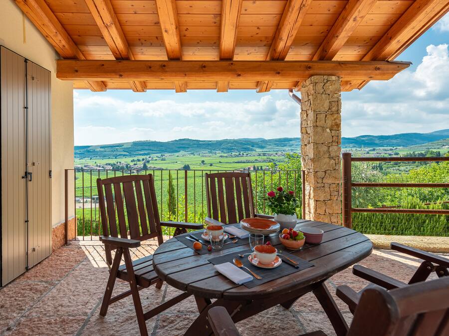 Dinner served, al fresco dining