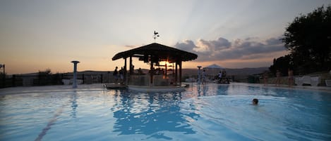 Poolside bar