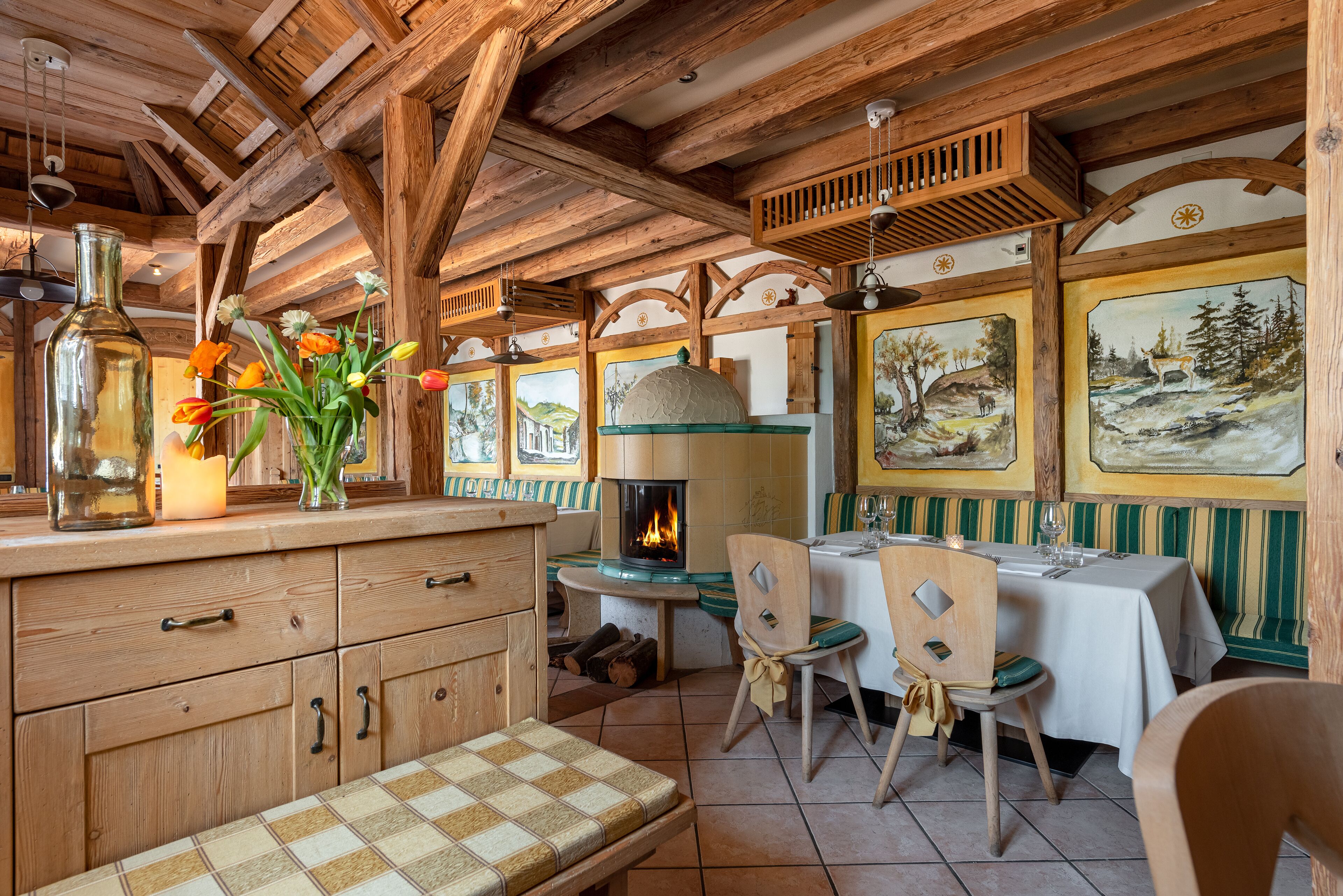 dinner served, al fresco dining