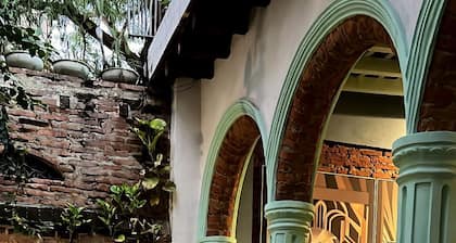 Casa Verde Hotel