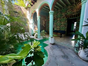 Outdoor pool - Casa Verde Boutique Hotel (Santa Marta)