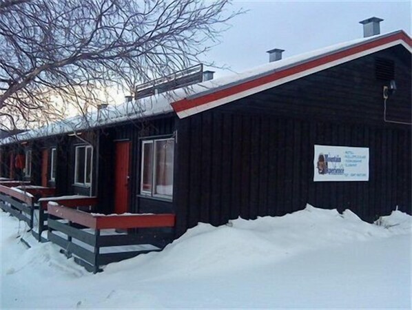 Property grounds - Dombås Motell (Dovre)