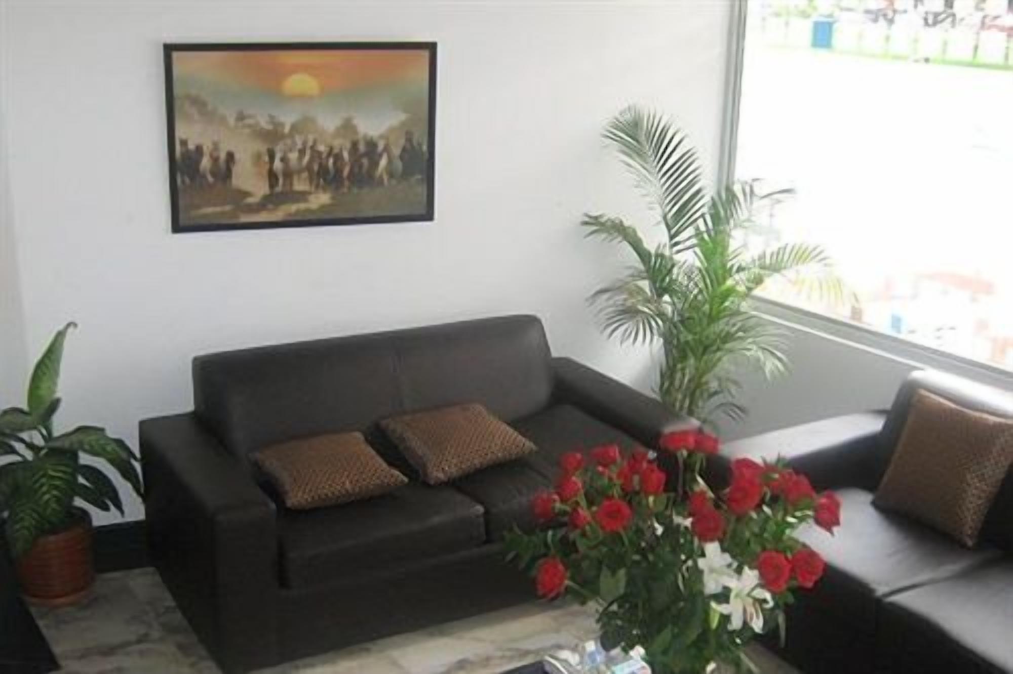 Foto - Hotel Real Estación