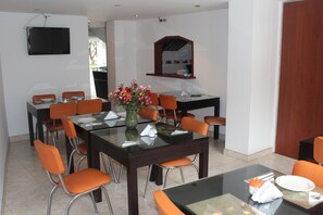 Food court - Hotel Real Estación (Bogotá)