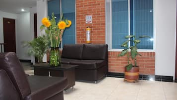 Sala de estar en el lobby