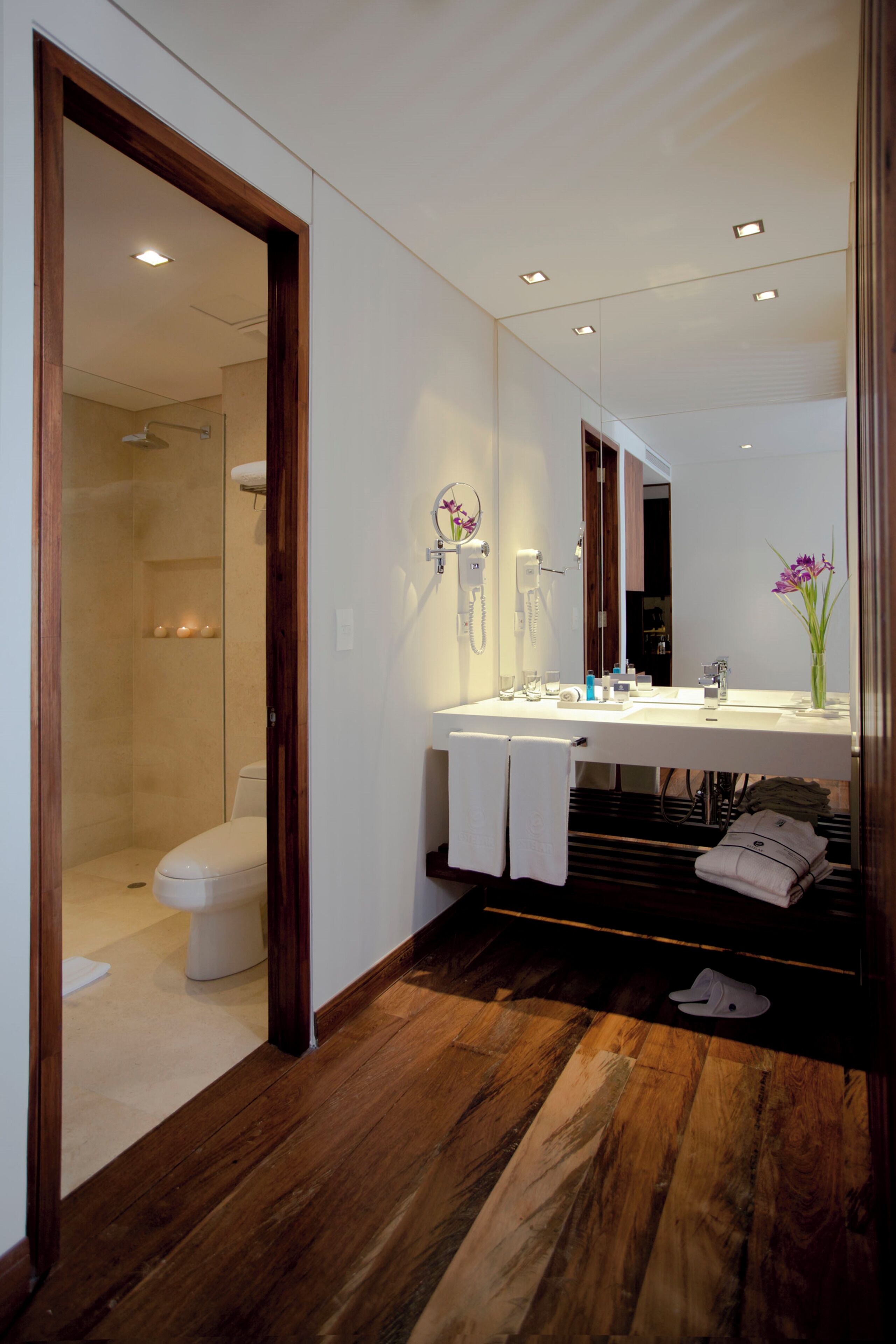 standard room, 1 king bed | bathroom | shower, rainfall showerhead, towels, soap