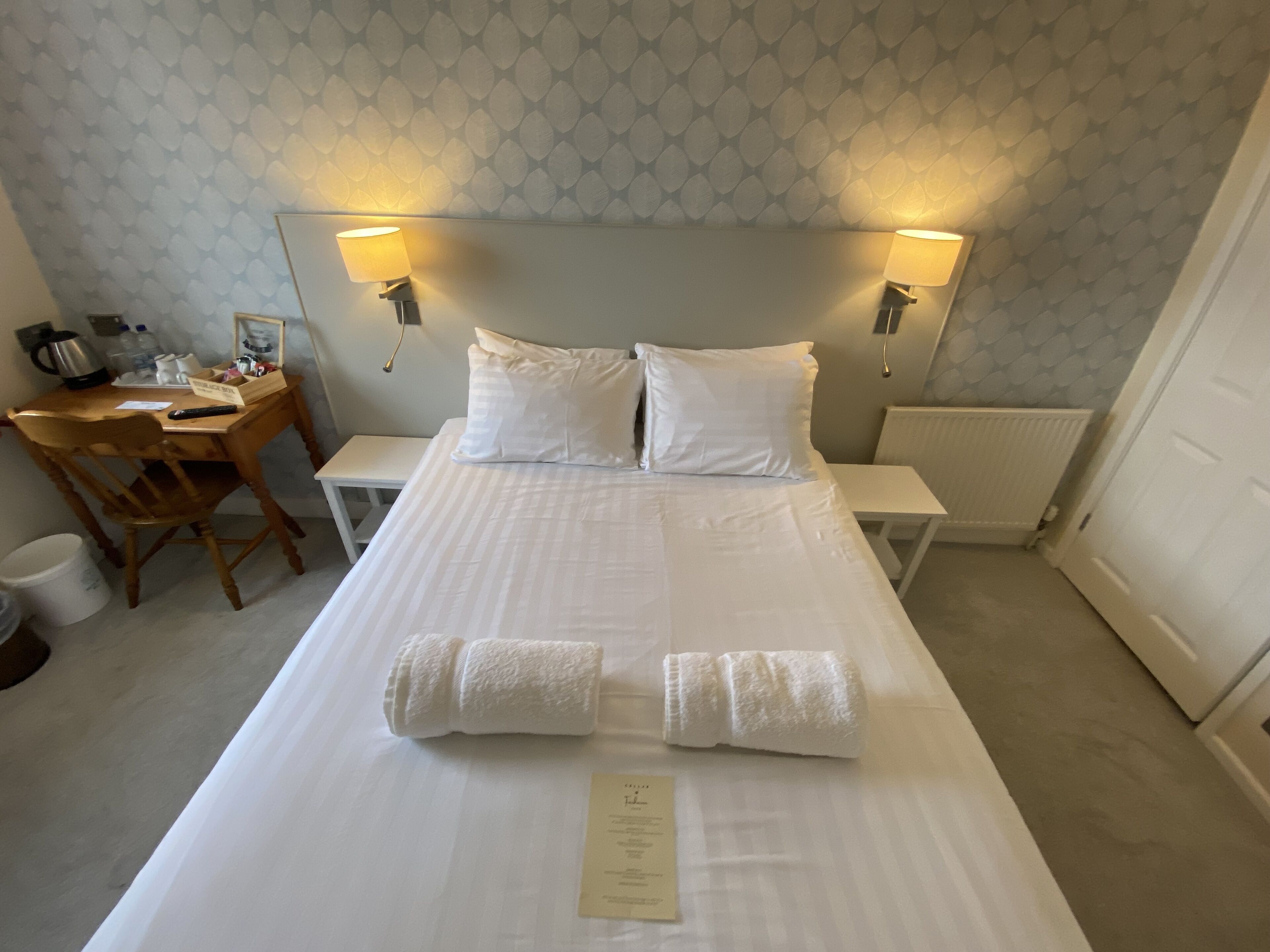 standard double room, sea view | desk, rollaway beds, free wifi