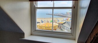 アレクサンドラ ホテル