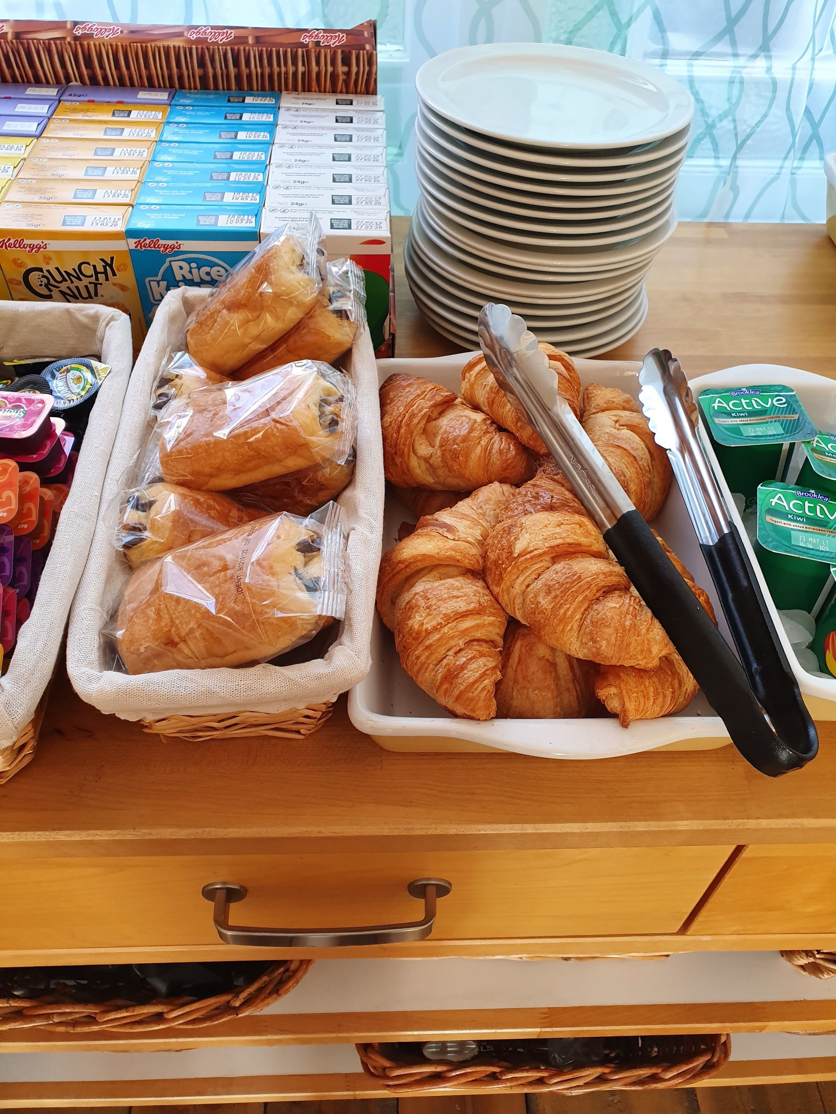 daily continental breakfast (gbp 4.95 per person)