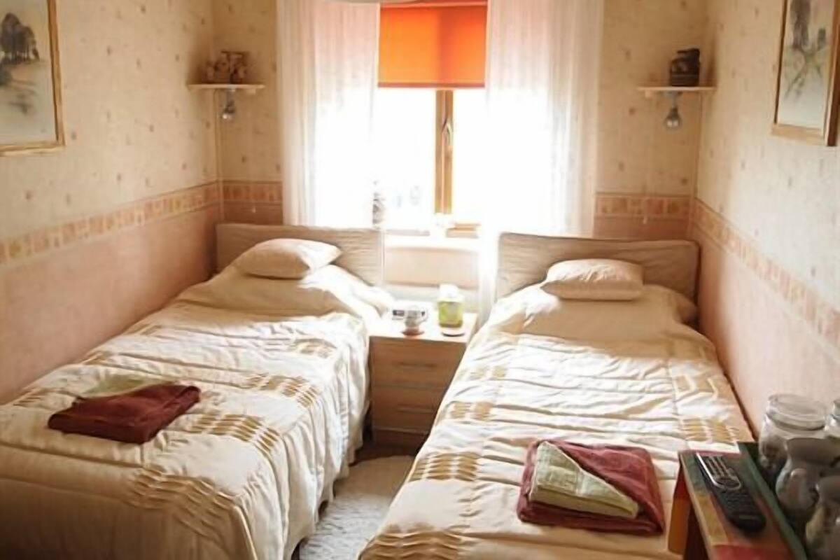 Quarto duplo, 2 camas de solteiro