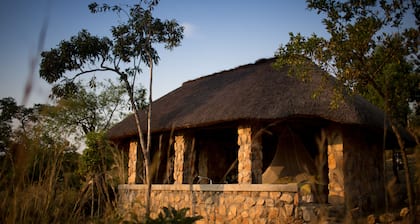 Nkonyeni Lodge & Golf Estate