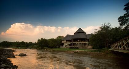 Nkonyeni Lodge & Golf Estate