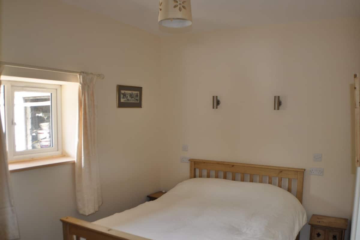 Cottage, ensuite, pemandangan kebun