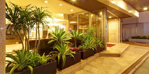 Okinawa Sunplaza Hotel