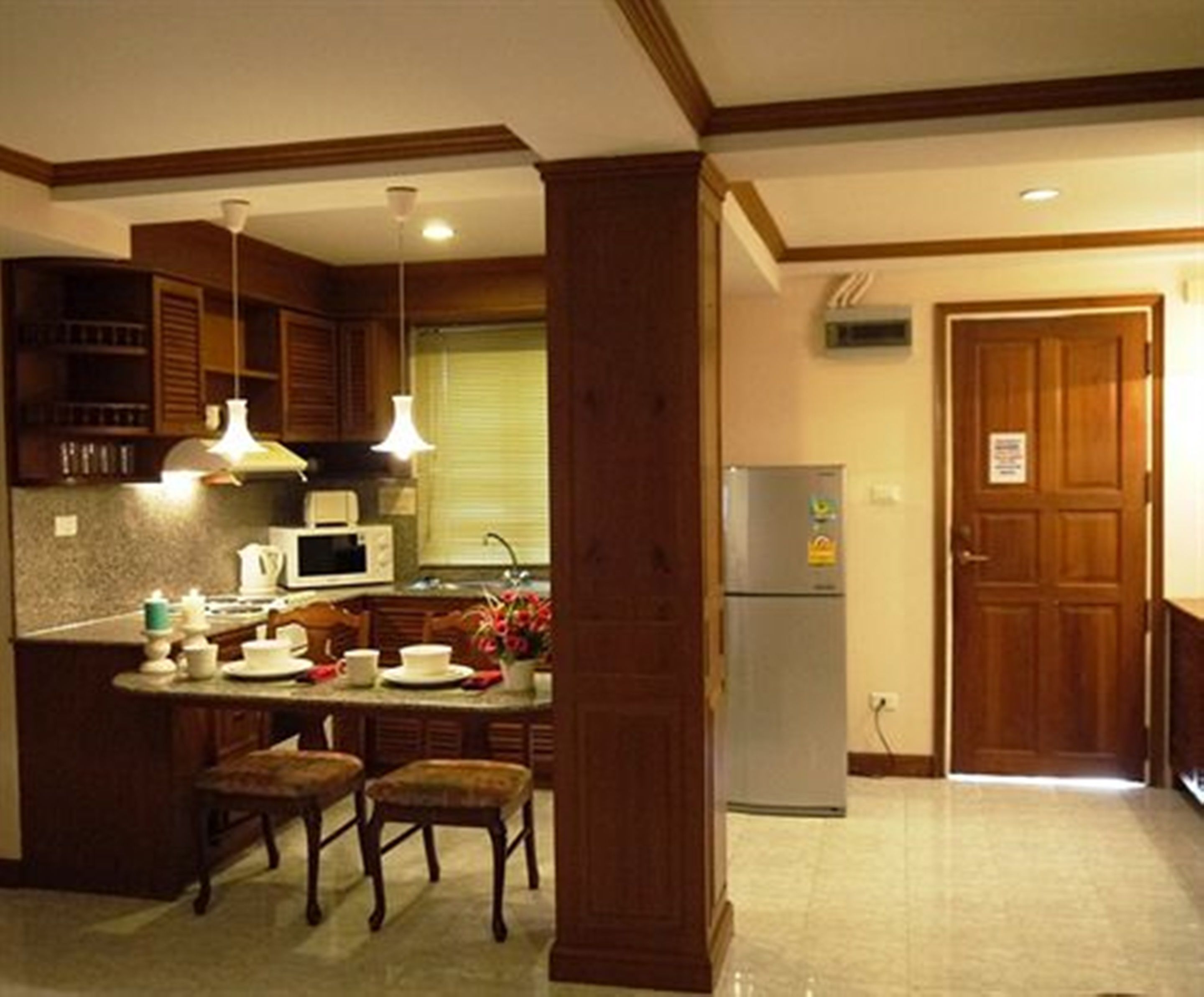 Suite, 2 Bedrooms | In-room dining