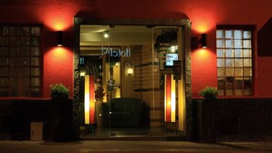 Unclassified image, 2 of 45, button - Hotel Iberia (Montevideo)