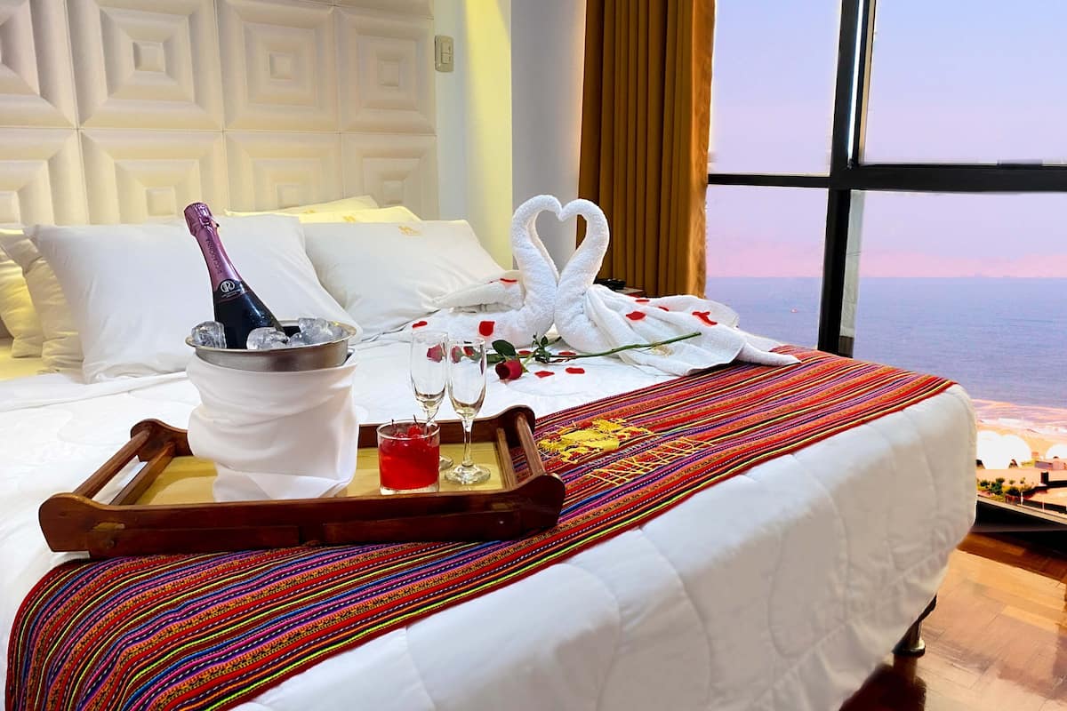 1 Schlafzimmer, Daunenbettdecken, Pillowtop-Betten, Minibar