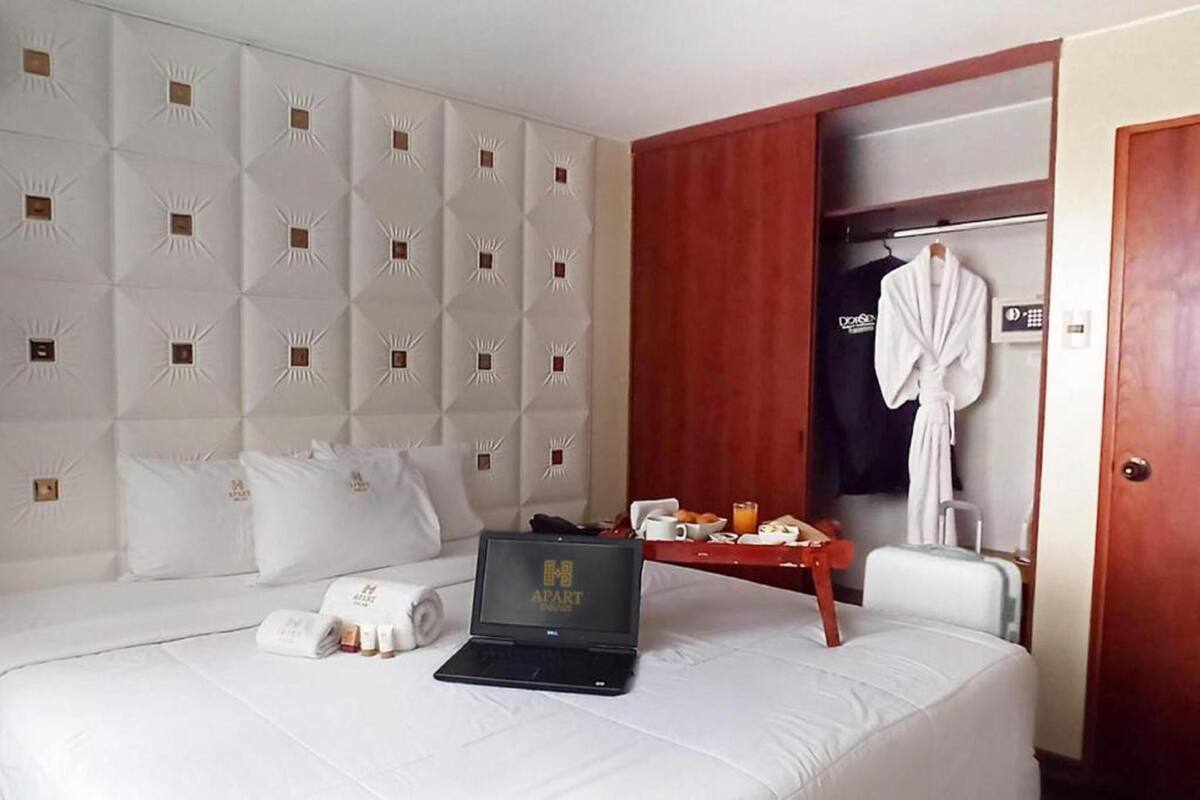 Edredón, camas con pillow-top y minibar 