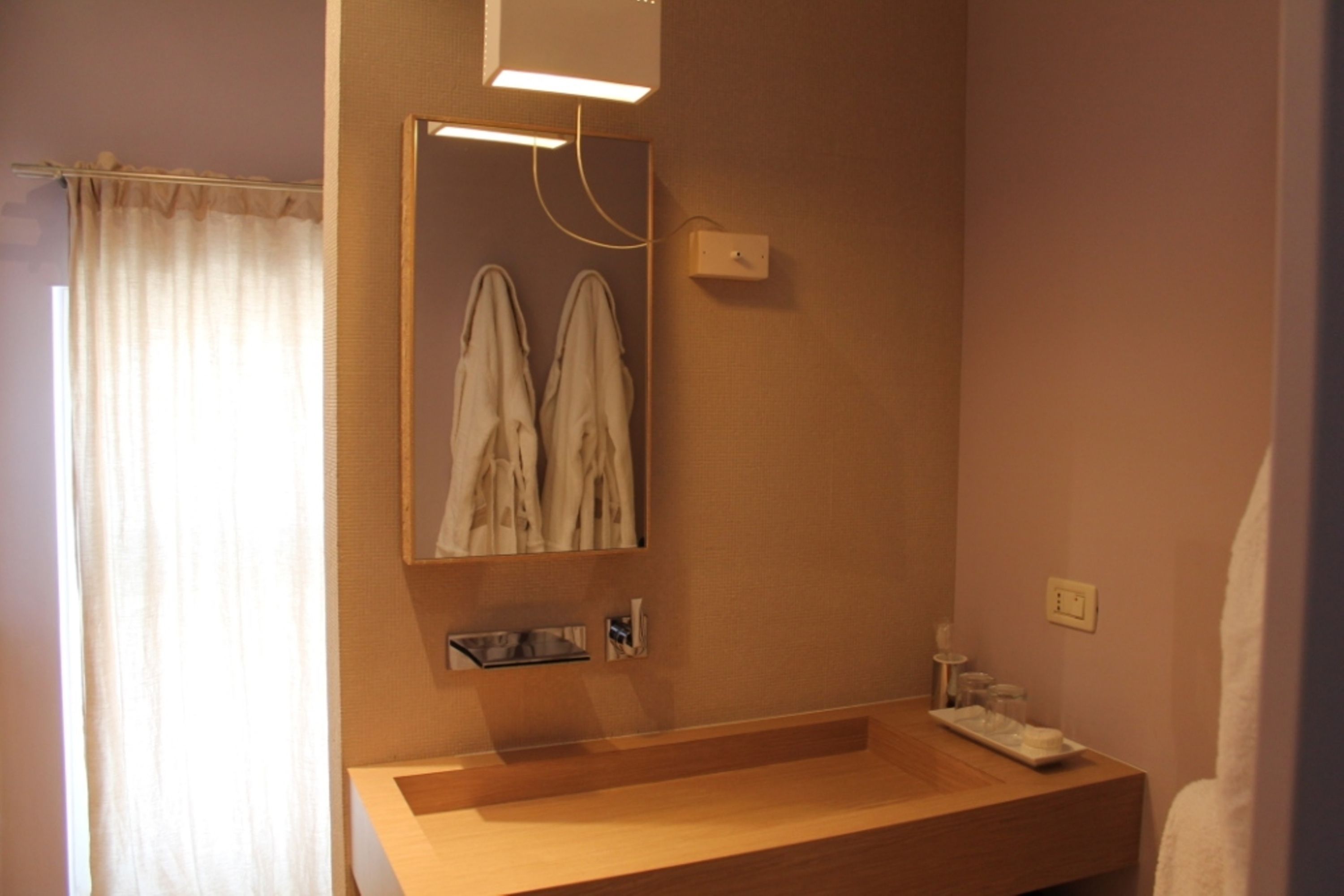 shower, free toiletries, hair dryer, dressing gowns