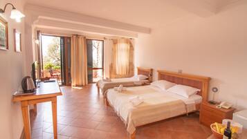In-room safe, soundproofing, iron/ironing board, WiFi