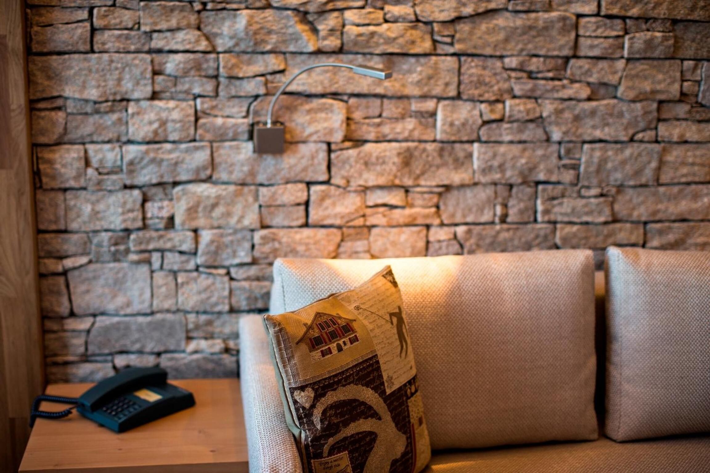 20-inch flat-screen tv with cable channels, tv