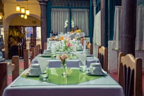 Mat- och restauranghall