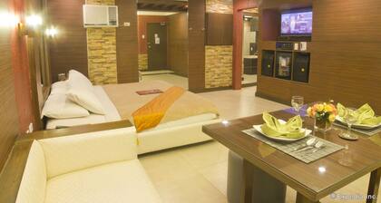 Victoria Court Las Piñas