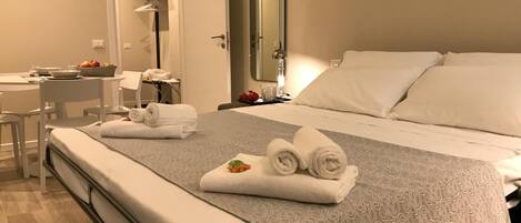 미니바, 책상, 방음 설비, 무료 WiFi