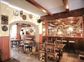 Bar (en la propiedad)