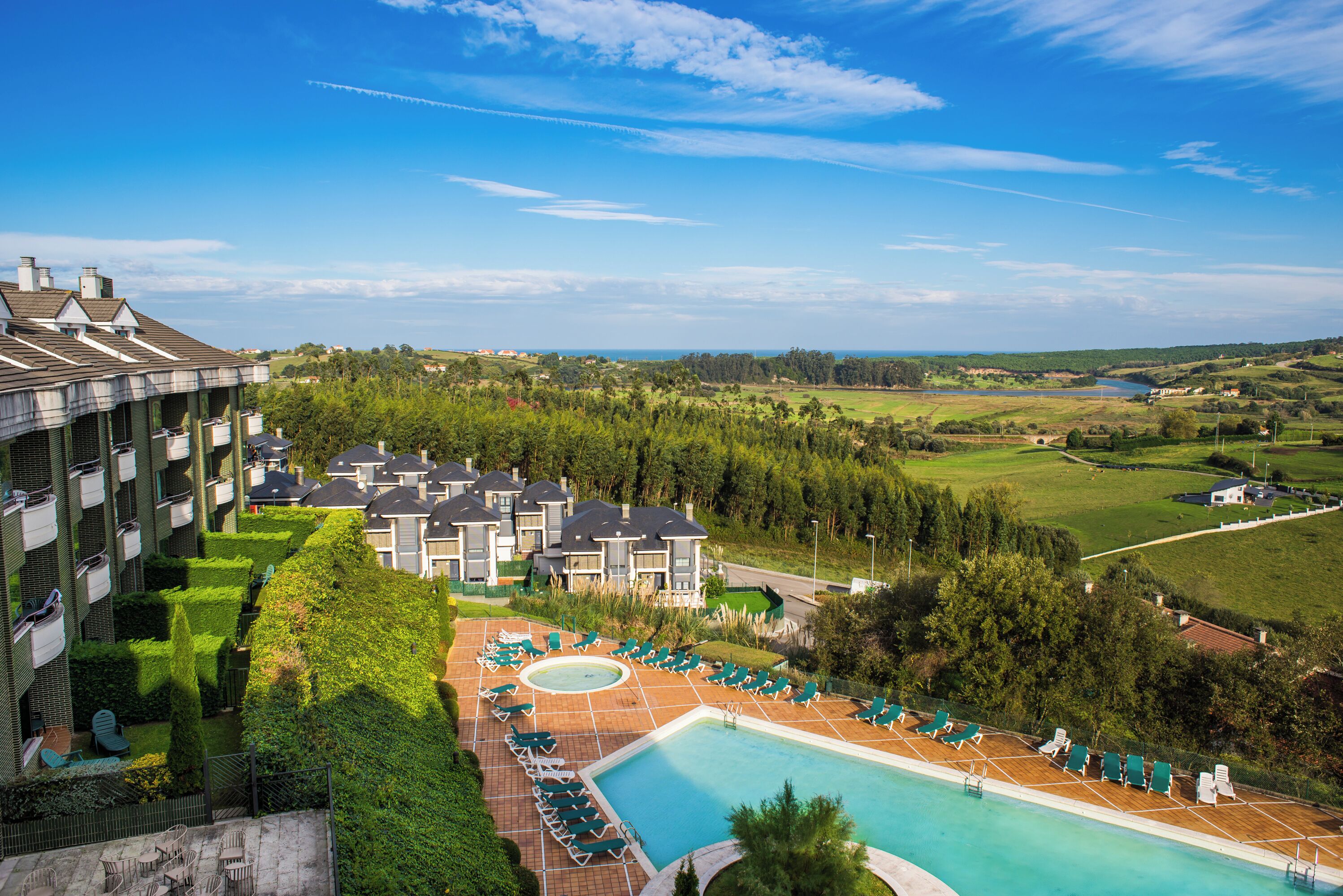 Apartment, Pool View