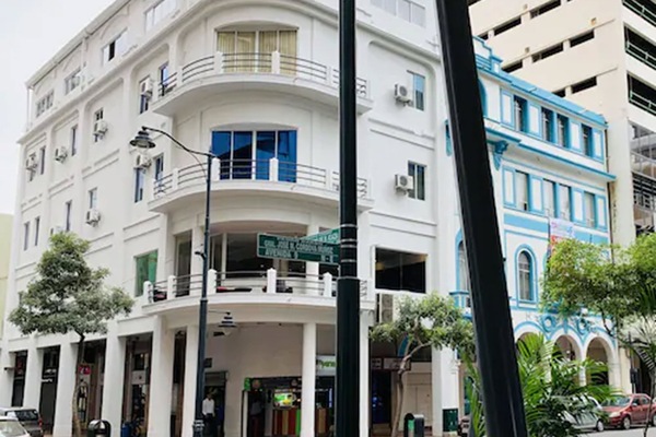 Fachada de la propiedad