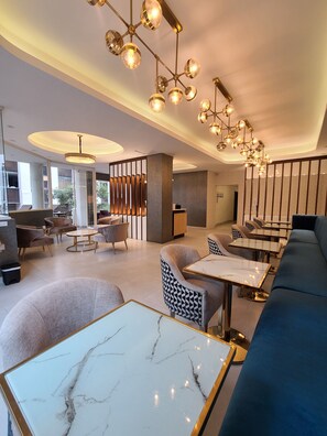 Reception - La Fontana Hotel (Guayaquil)