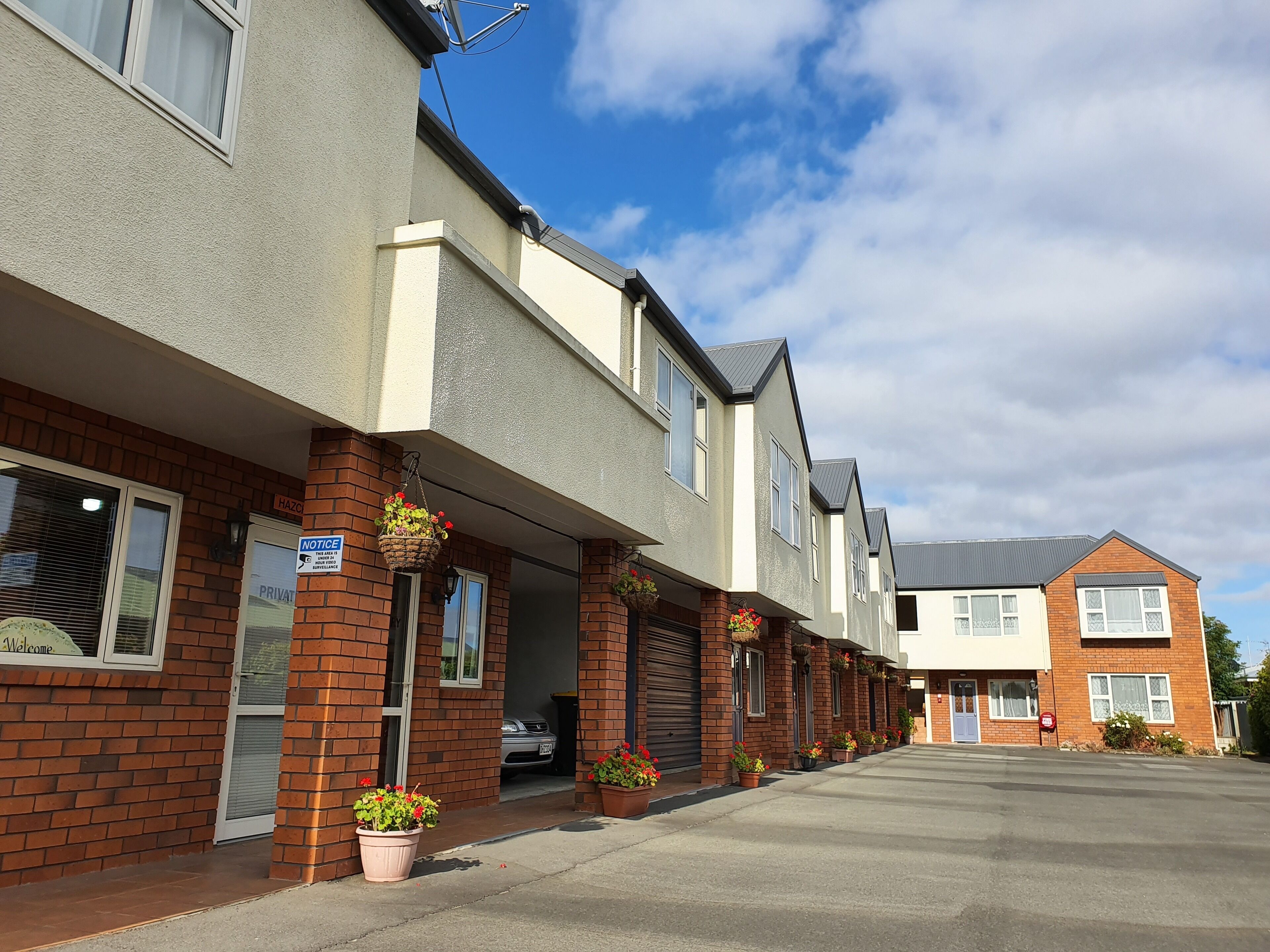 Photo - Rosewood Court Motel