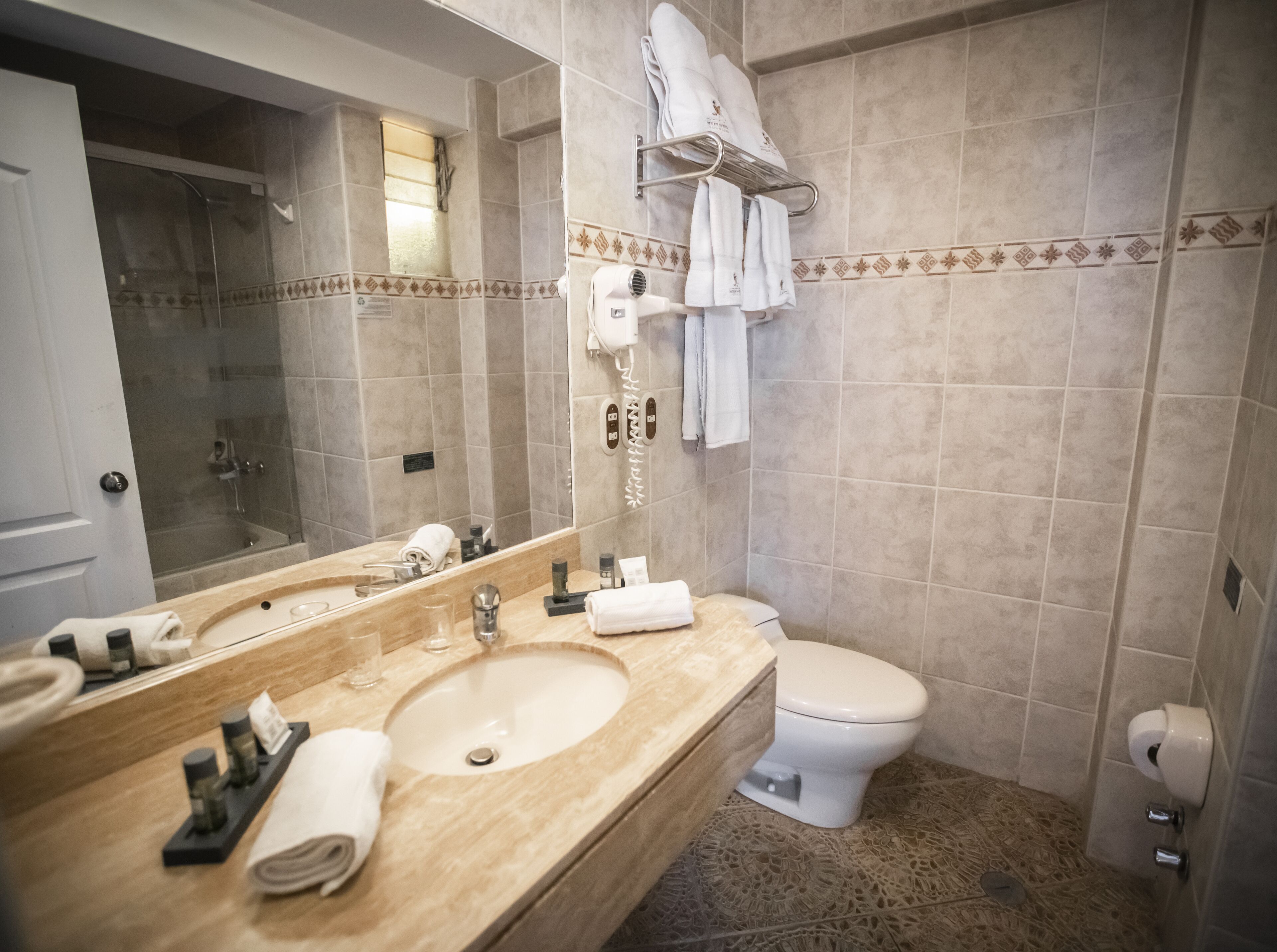 1 bedroom, in-room safe, desk, laptop workspace