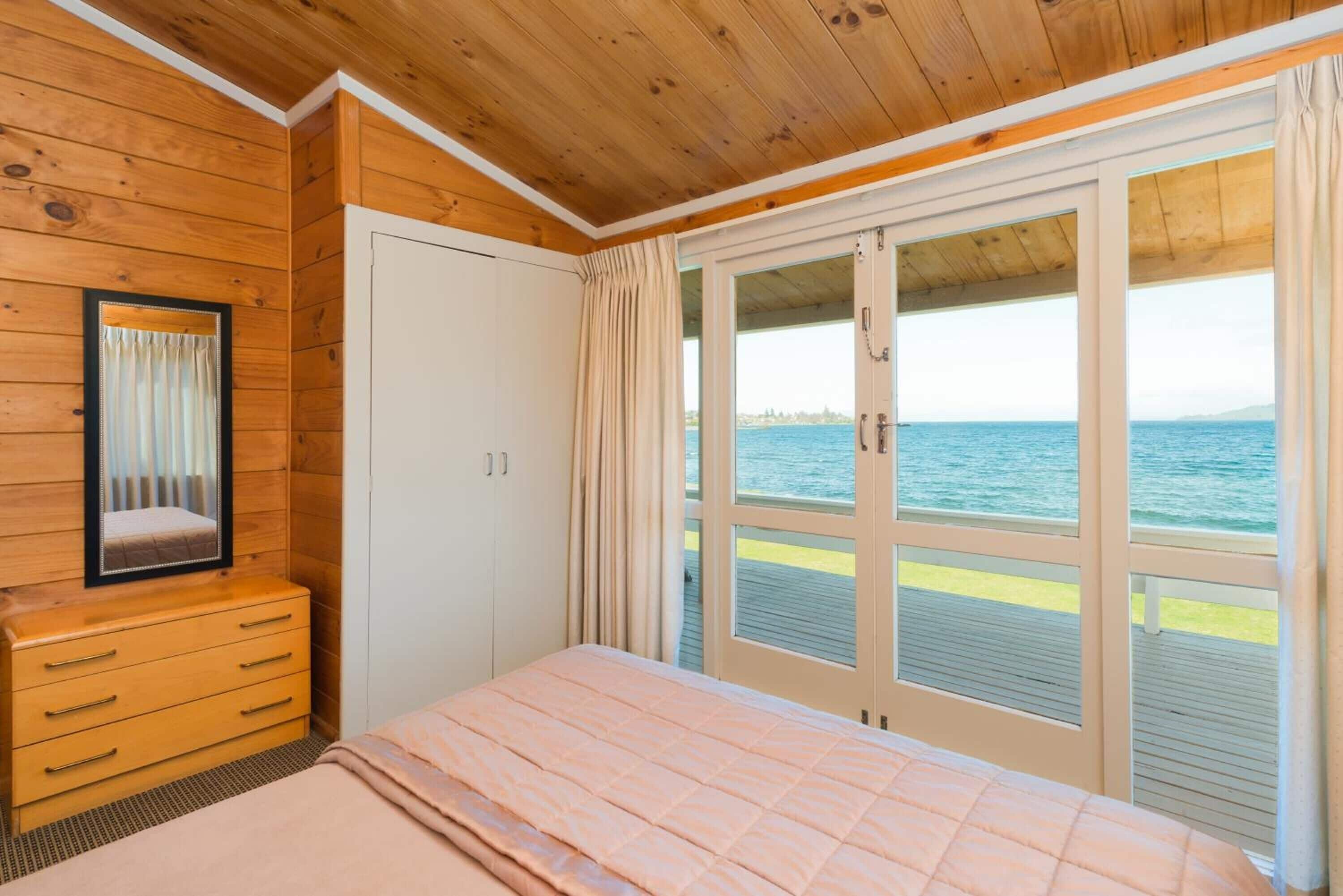 Desk, blackout drapes, iron/ironing board, free WiFi