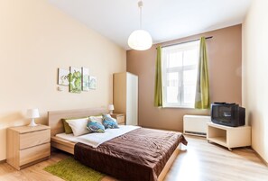 Studio, 1 parisänky (Wietora I Street) | Silitysrauta/-lauta, ilmainen Wi-Fi