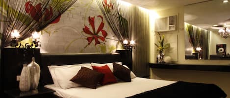 Regular Deluxe | Individuelt dekorert, individuelt innredet og skrivebord