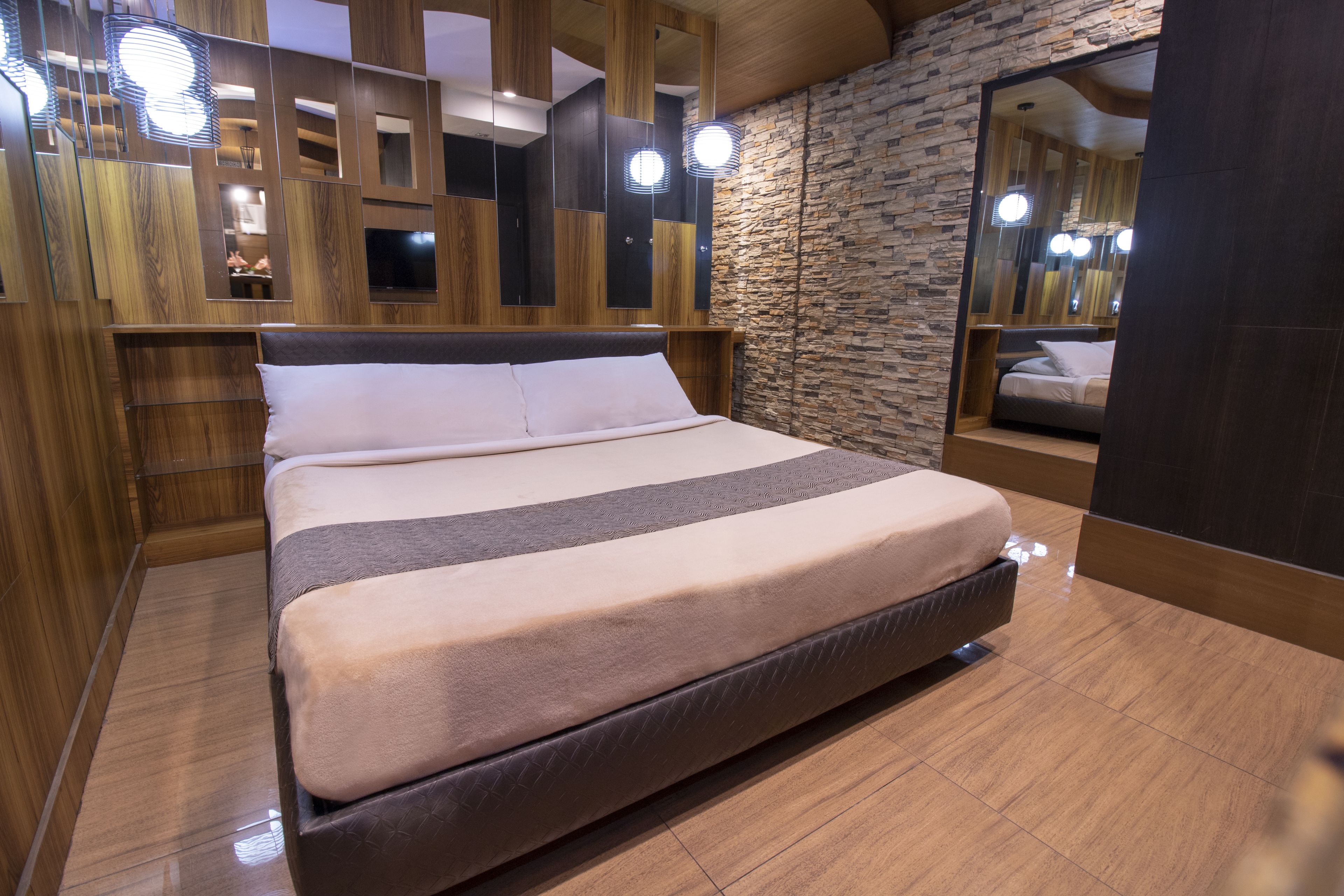 Photo - Victoria Court Malabon