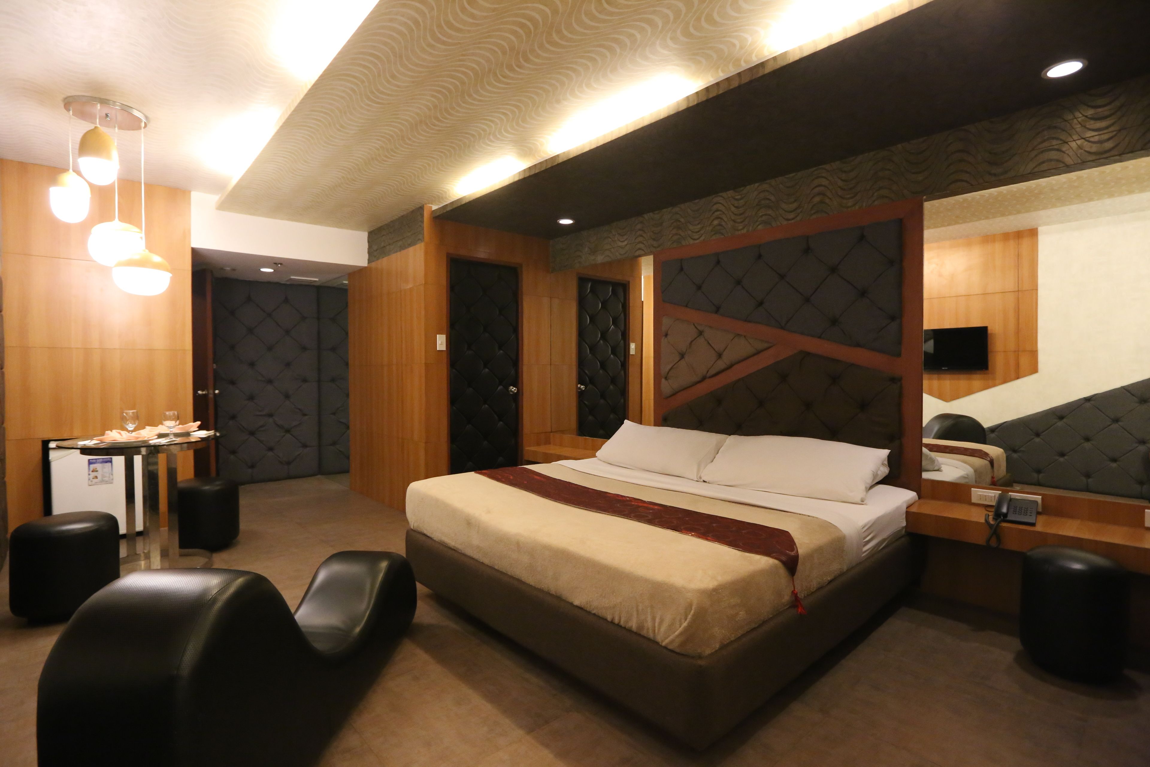 Photo - Victoria Court Malabon