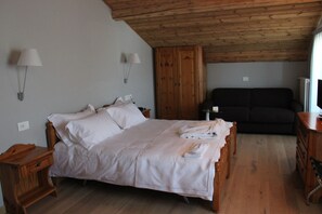 Suite Junior, balcon, vue montagne