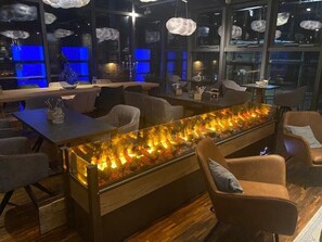 Breakfast, lunch, dinner served; German cuisine - Heiner's Parkhotel (Gelsenkirchen)