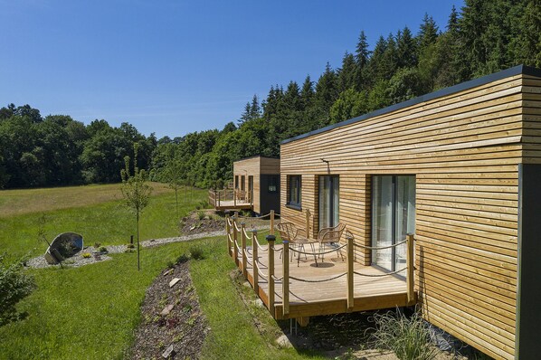 Exclusive Apartment, Ensuite, Lake View (See Lodge) | Exterior