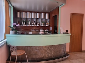酒吧（店内）