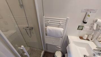 Free toiletries, hair dryer
