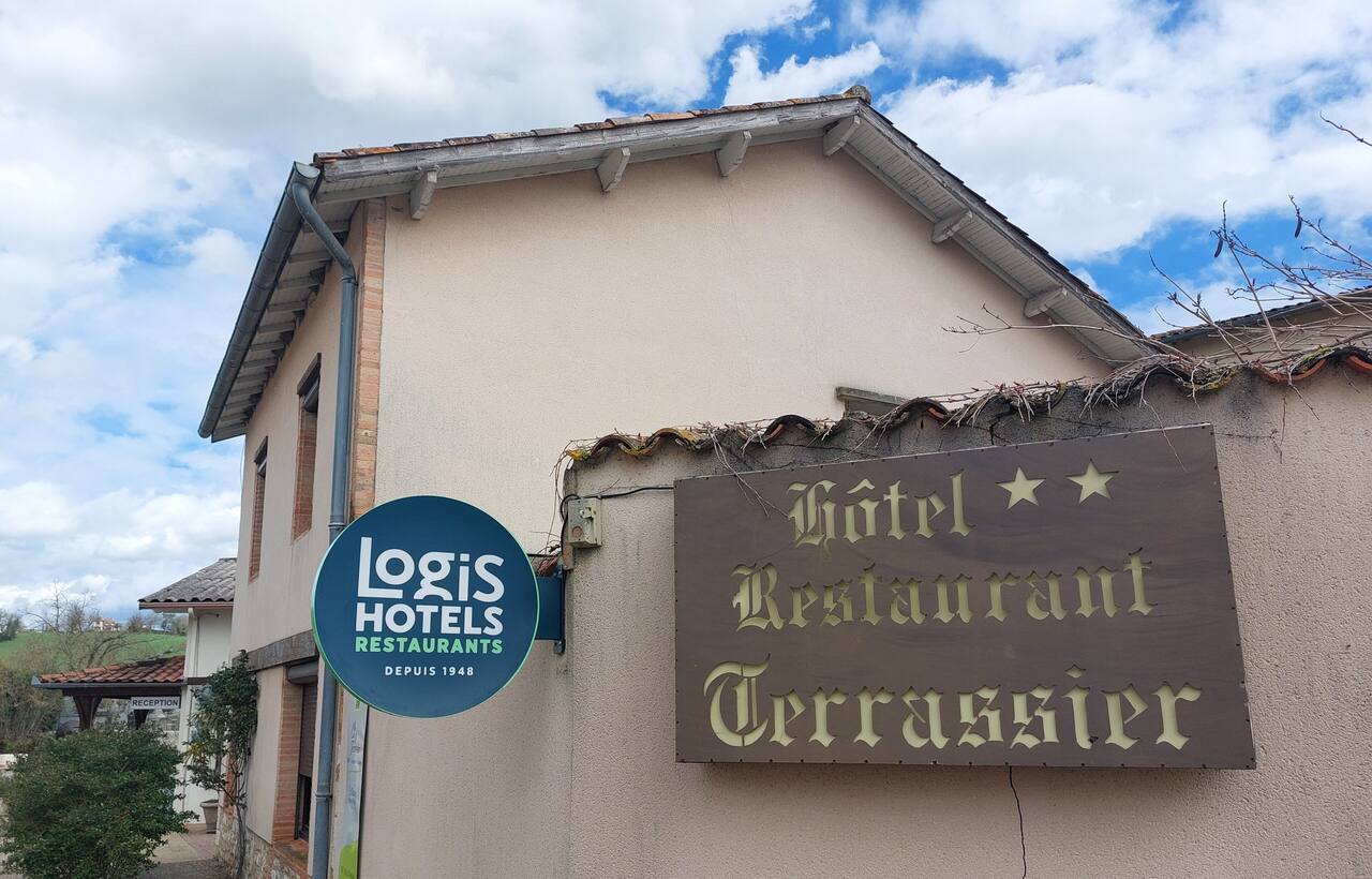 Logis Hôtels - Chez Terrassier - Hôtel et Restaurant