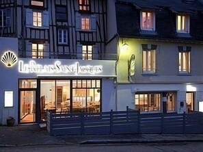 Front of property – evening/night